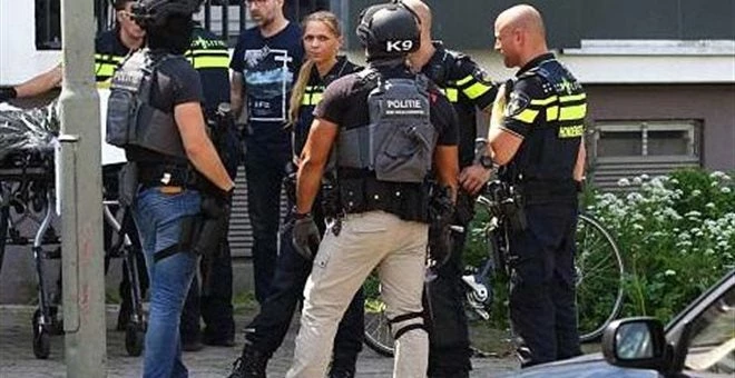 Ολλανδία: H αστυνομία πυροβόλησε άνδρα που κρατούσε τσεκούρι φωνάζοντας «Allahu akbar»